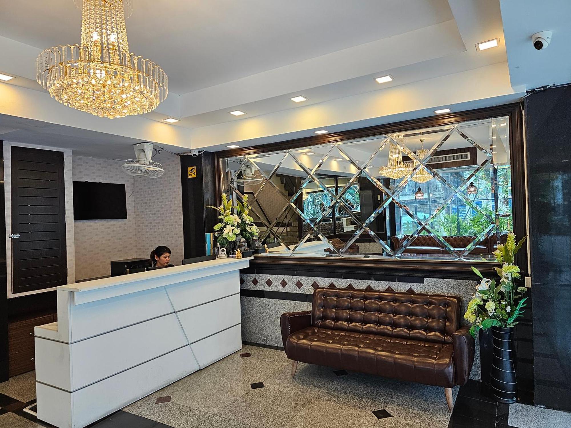 Class Boutique Hotel Pattaya Esterno foto